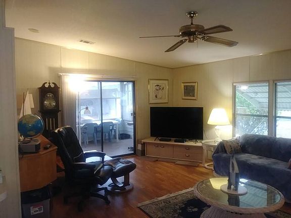 3rd image of 4134 70th Ln N #1138