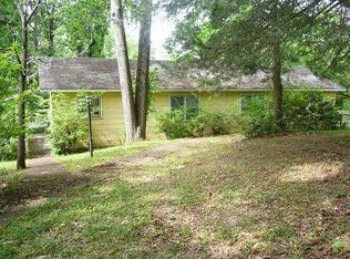 104 S Walker Ln, Oak Ridge, TN 37830