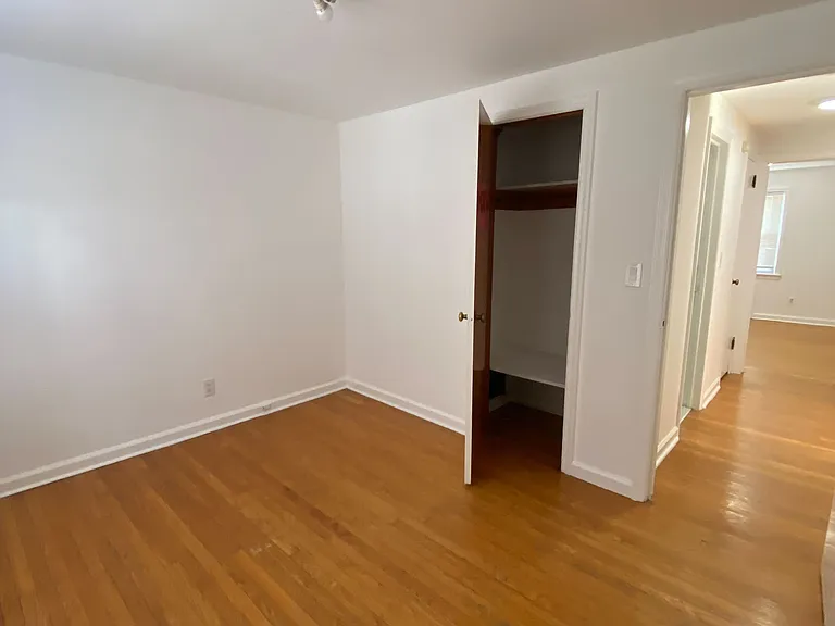 235 Pulaski Ave #2 — Photo 12