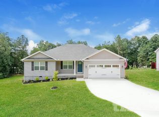 228 Hallmark Cir, Easley, SC 29640