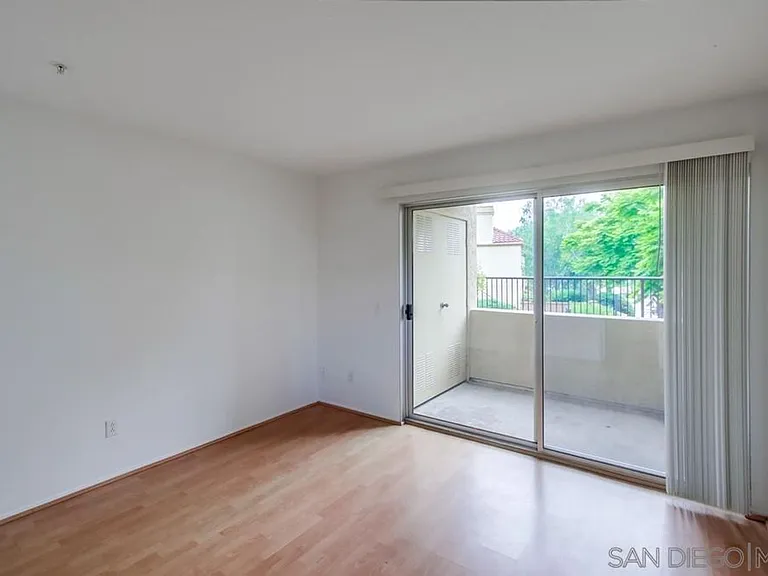 2045 Burton St #51 — Photo 15