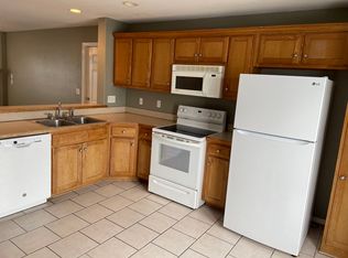 16043 Prairie Way #A, Basehor, KS 66007