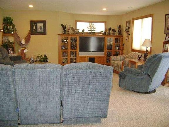 5th image of 8695 Swan View Ln