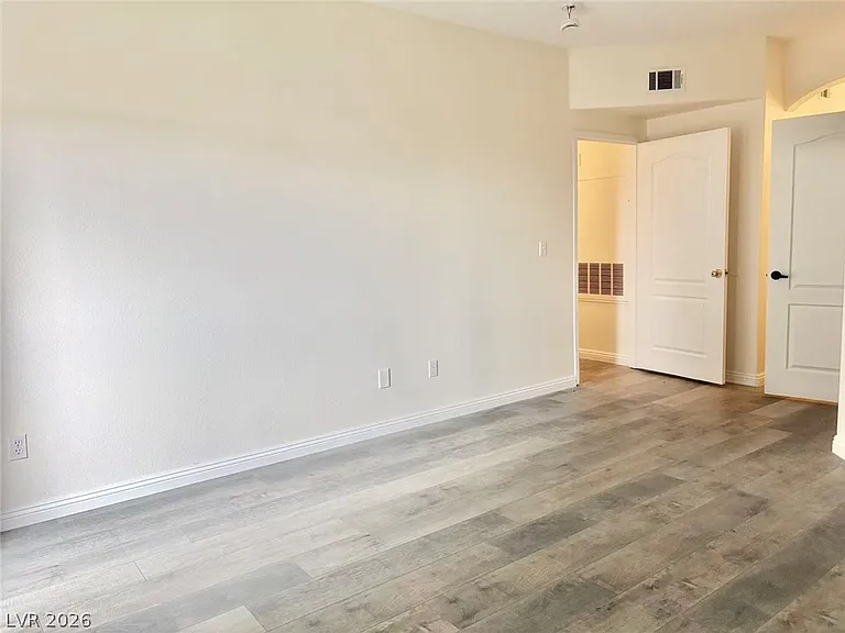 5525 W Flamingo Rd #1025 — Photo 17