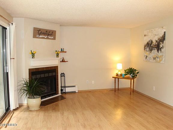 2nd image of 3061 Lois Dr APT 610