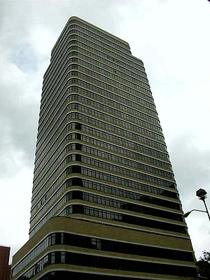 Sold by Corcoran | media 21