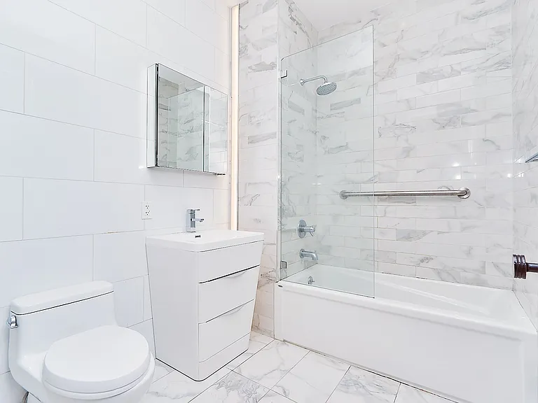56 Frost St #1F — Photo 5