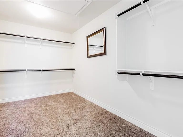 2104 Pindos Pony Way — Photo 17
