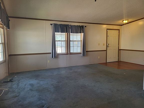 2nd image of 1110 Lakeview Rd #179