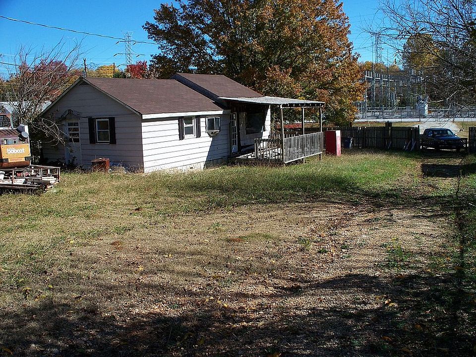  Home at bottom is for sale