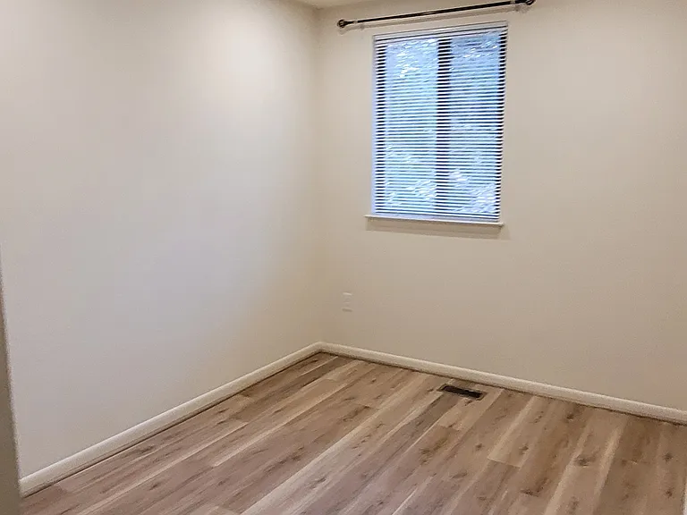 516 Welsh Rd — Photo 16