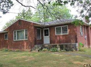 126 Schoharie Tpke, Athens, NY 12015