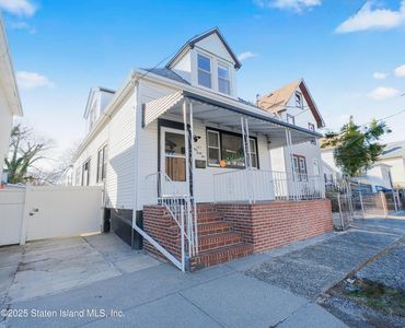 142 De Hart Ave, Staten Island, NY, 10303