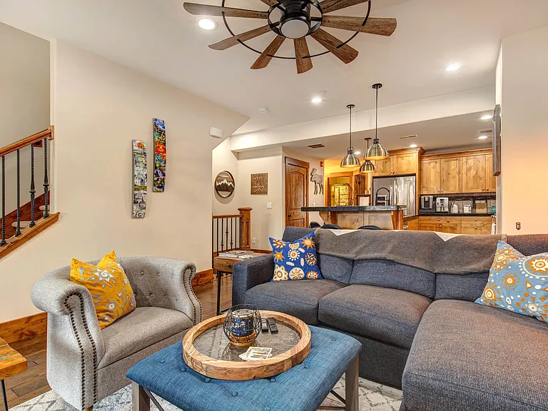 13346 N Highmark Ct — Photo 7