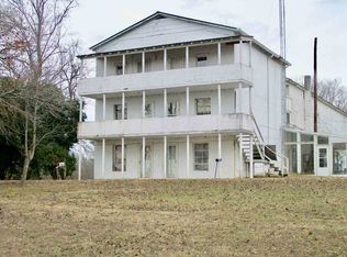 92 Logan Loop, Finger, TN 38334