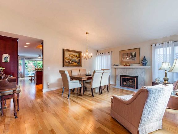 3rd image of 117 Juneberry Ct