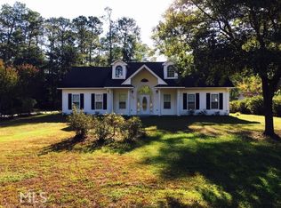 702 N Lewis St, Metter, GA 30439