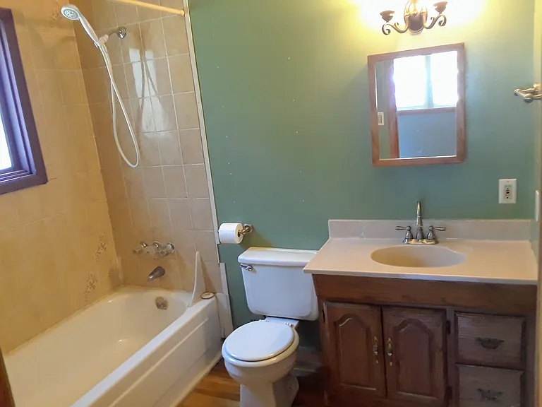 Upstairs bathroom