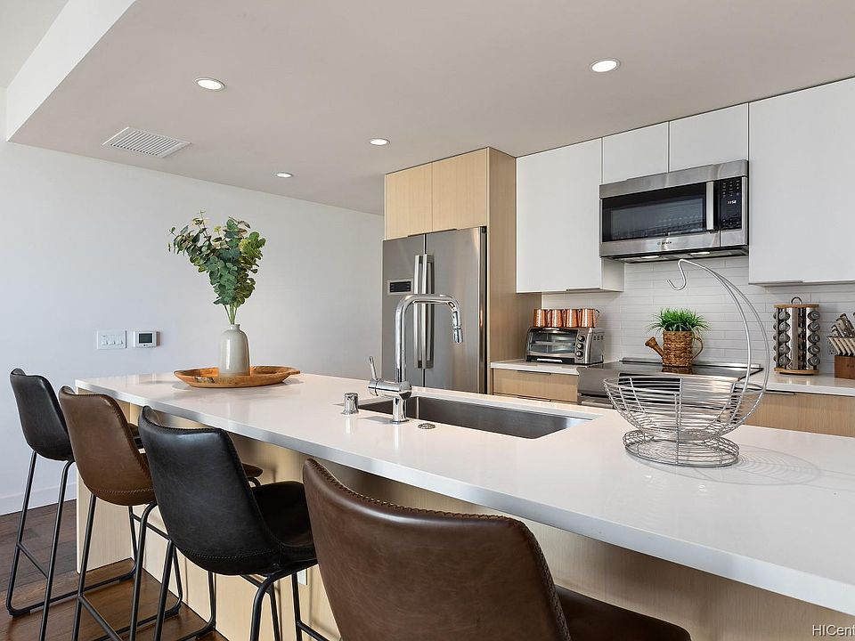 Kitchen Bar