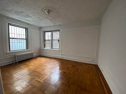 2nd image of 80 Haven Ave #B