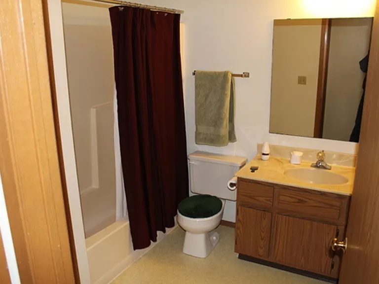 650 S Main St #103-107 — Photo 4