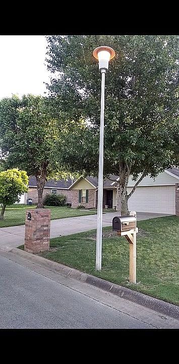 1st image of 875 S Regency Dr