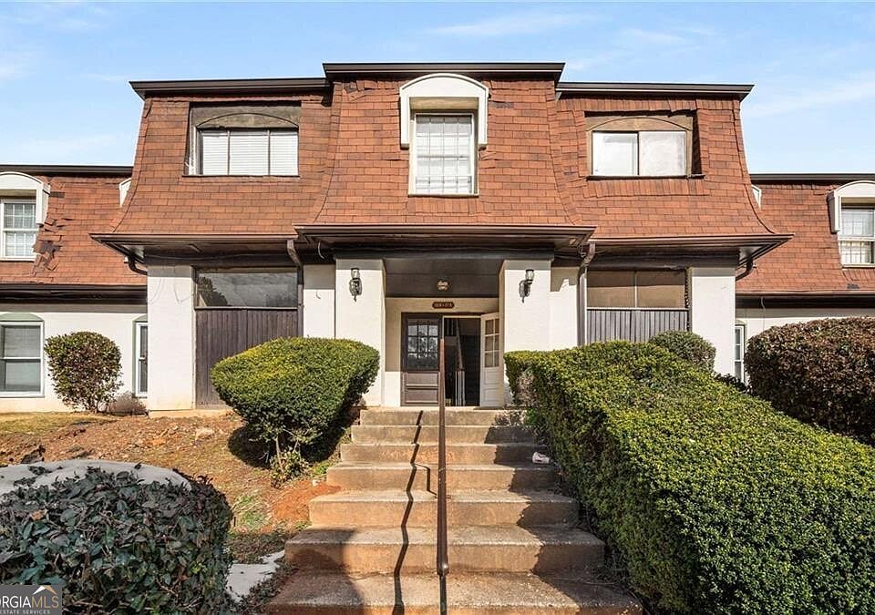 1st image of 143 Rue Fontaine