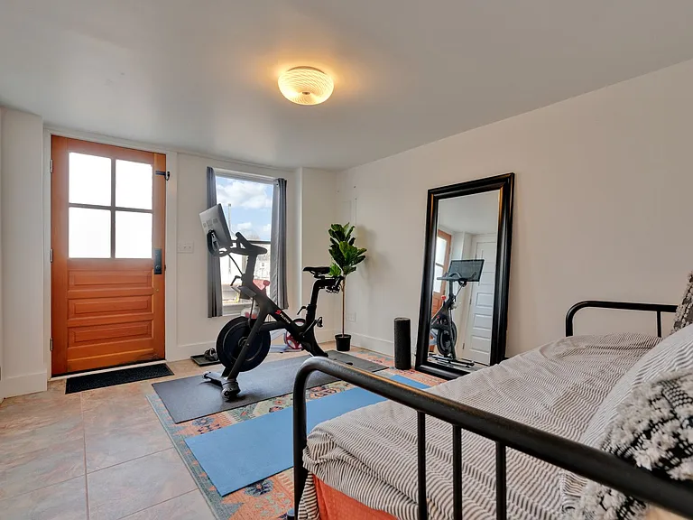 4 Gould Rd — Photo 36