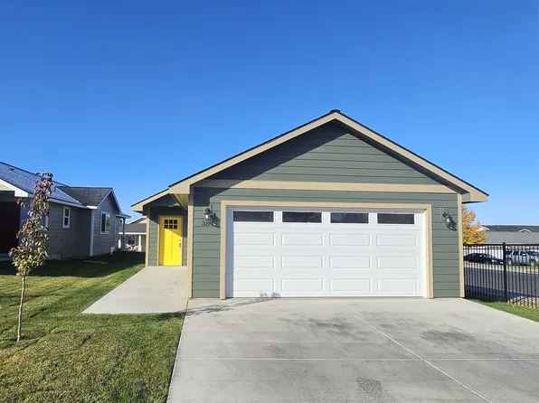 123 E 9th Ave, Moses Lake, WA