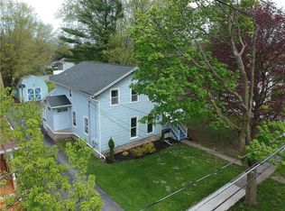 37 Monroe St, Honeoye Falls, NY 14472