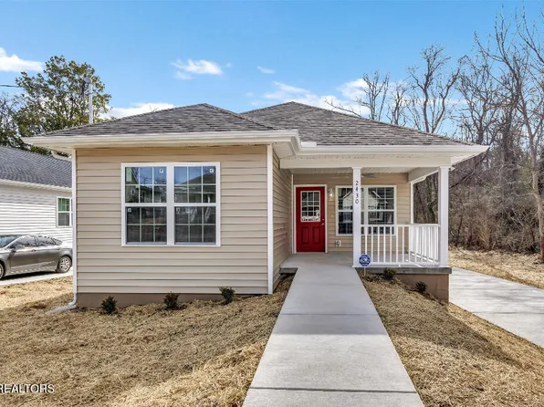 2430 Selma Ave, Knoxville, TN 37915