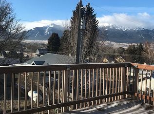 606 E Greenwood St, Enterprise, OR 97828