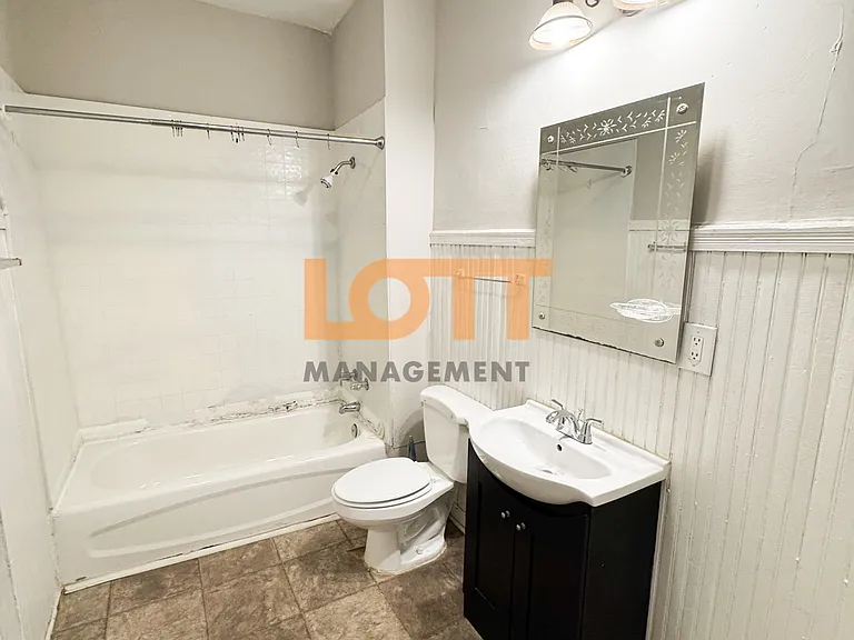 108 Mulberry St — Photo 8