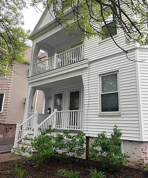 Willow Ave — Photo 12