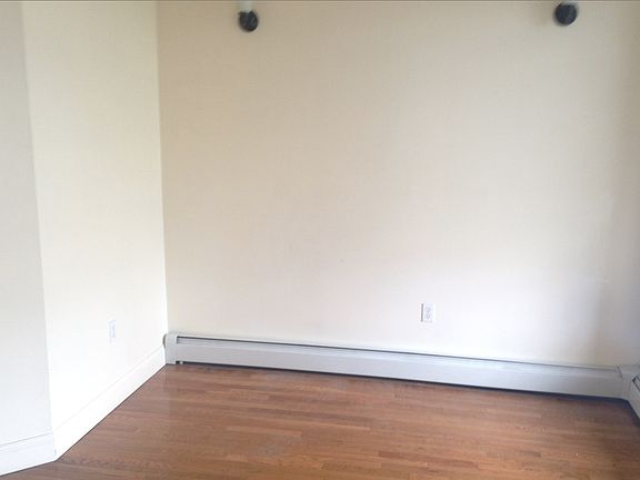 3rd image of 88 E 111th St APT 2