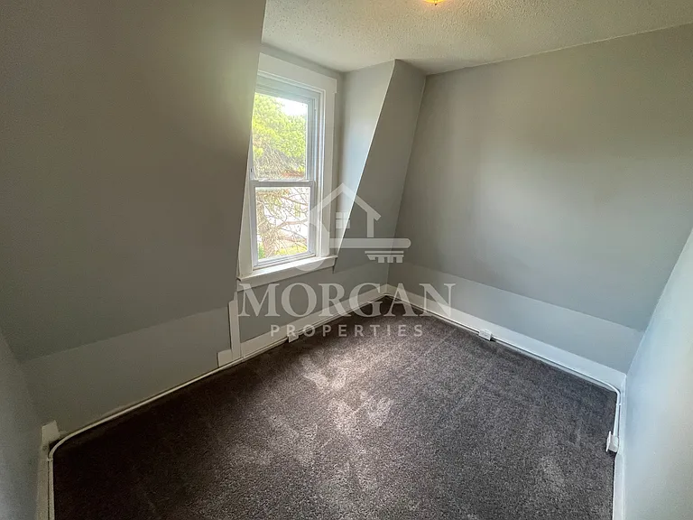 317 N Harrison St #B — Photo 5