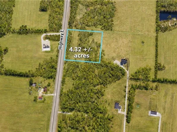 Highway E Hwy, Green Ridge, MO 65332