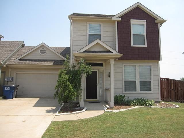 1st image of 803 Chickesaw Ln