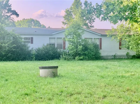 74 Cypress Ln, Topping, VA 23169