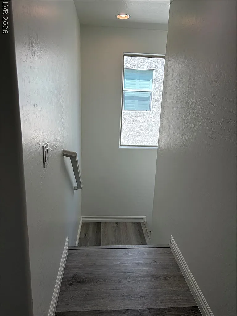 4 bed, 2.5 bath, 2126 sqft, $2,720 — Photo 3
