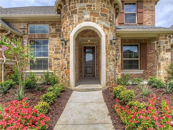 3rd image of 2652 Barton Creek Blvd