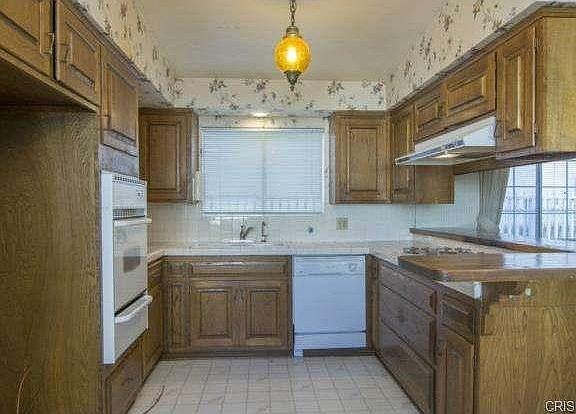 4th image of 4737 Conejo Ave