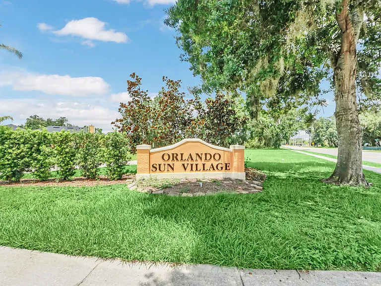 4505 Saint Georges Ct — Photo 12