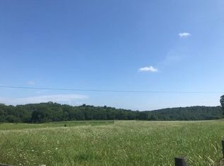 4 Preacher Holt Rd, Mount Pleasant, TN 38474