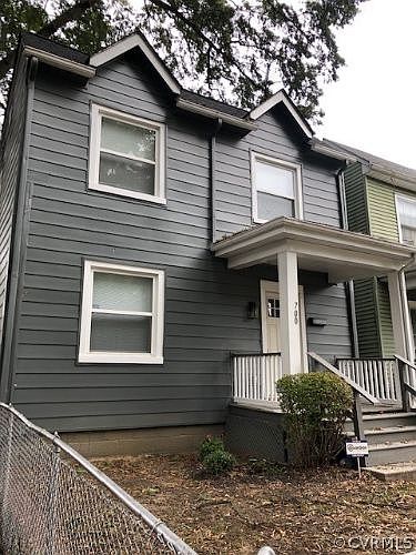1st image of 700 E Gladstone Ave