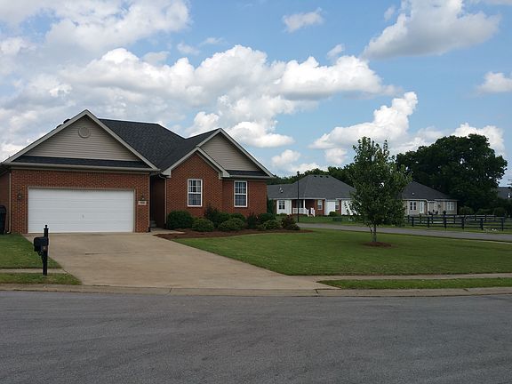 3rd image of 766 Buckeye Ct