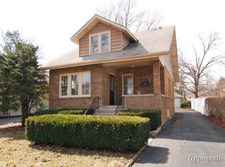 292 N Myrtle Ave, Elmhurst, IL