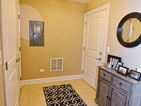 3rd image of 450 S 1st St Unit 207
