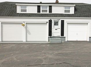 563 Aquidneck Ave, Middletown, RI 02842