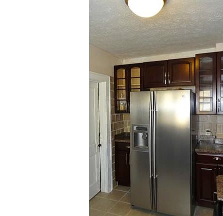 5th image of 375 Sieber Ave